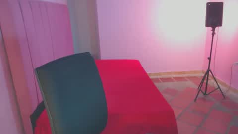 Snapshot of fermingomez1 chatting on February 5, 7:07 pm fermingomez1 online show from February 5, 7:07 pm