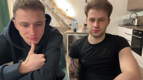 ferminlune online show from April 11, 7:18 pm