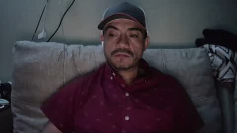 Snapshot of fernand89 chatting on March 10, 5:33 am fernand89 online show from March 10, 5:33 am