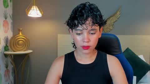 Snapshot of fernanda_indie chatting on February 11, 12:05 pm F E R N A N D A online show from February 11, 12:05 pm