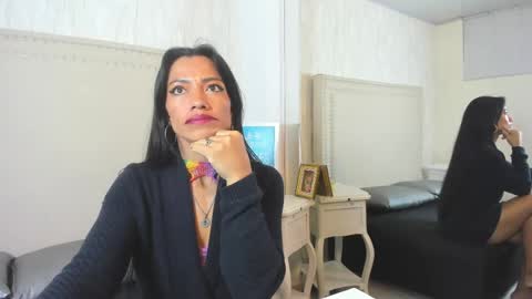 Fernanda  online show from April 21, 2:51 am