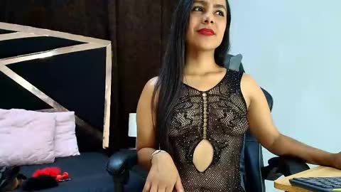 Fernandabrown s online show from October 12, 5:06 am