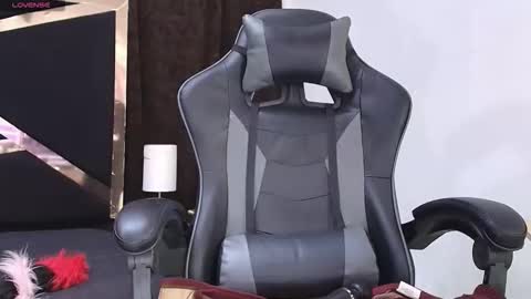 Fernandabrown s online show from December 17, 7:03 am