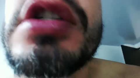 Snapshot of fernandoquindiano chatting on February 6, 1:03 pm Samuel online show from February 6, 1:03 pm