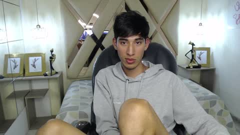 FER PHOENIX online show from January 7, 9:50 am