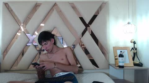 FER PHOENIX online show from February 1, 6:32 am