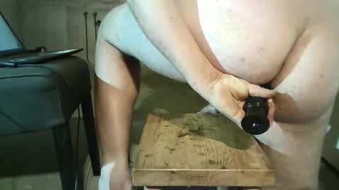 fetish_slut86 online show from November 4, 9:47 pm
