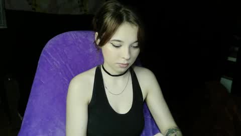 Snapshot of fetishistbitchwants chatting on October 17, 12:52 pm Kimberly online show from October 17, 12:52 pm