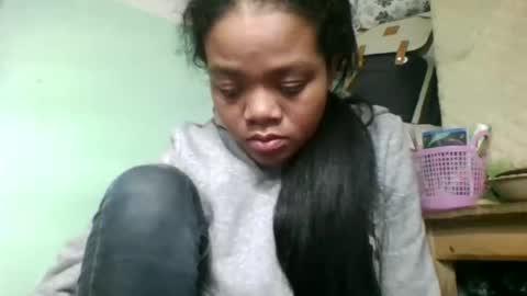 fetranialdy online show from October 30, 5:09 am