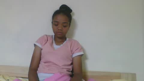 fetranialdy online show from May 10, 4:17 am