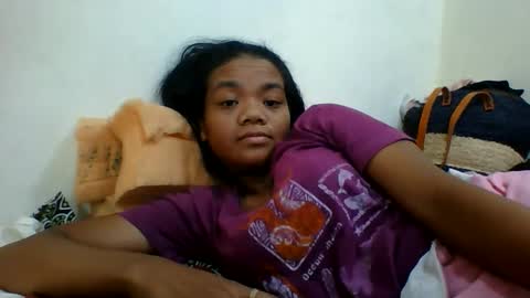 fetranialdy online show from June 11, 3:43 pm