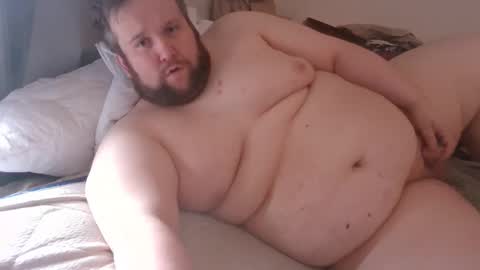 Snapshot of fettebifotze28h chatting on June 4, 3:29 pm Cow Sow online show from June 4, 3:29 pm