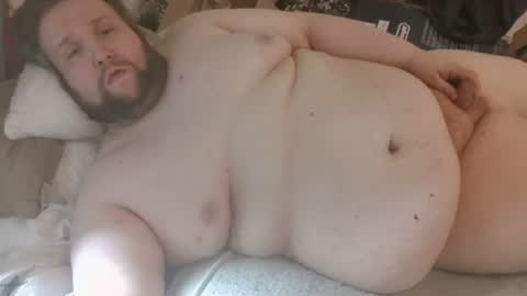 Snapshot of fettebifotze28h chatting on July 7, 2:32 pm Cow Sow online show from July 7, 2:32 pm