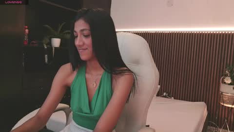 Freyja  online show from April 1, 12:11 am