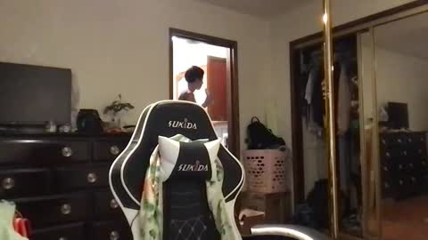 Snapshot of fgsammie chatting on October 26, 4:51 am fgsammie online show from October 26, 4:51 am