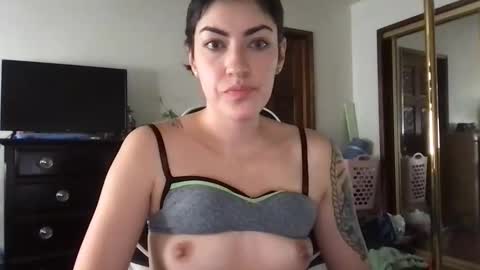 Snapshot of fgsammie chatting on October 29, 8:54 pm fgsammie online show from October 29, 8:54 pm