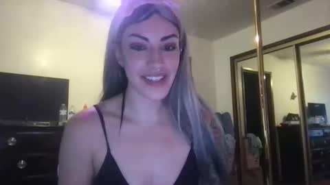 Snapshot of fgsammie chatting on November 15, 10:15 pm fgsammie online show from November 15, 10:15 pm