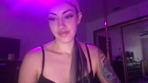 Snapshot of fgsammie chatting on November 17, 9:20 pm fgsammie online show from November 17, 9:20 pm