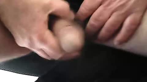 Snapshot of fh1963 chatting on February 25, 1:10 pm fh1963 online show from February 25, 1:10 pm