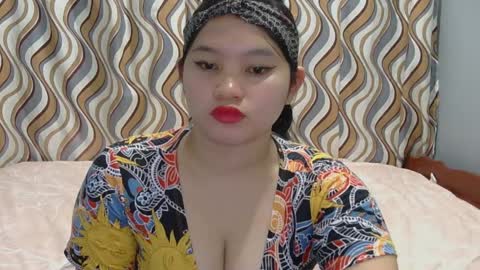 fhwilloughbyxx online show from April 1, 1:41 pm