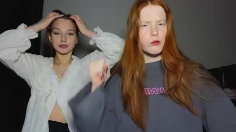 Snapshot of fiamoor chatting on February 13, 9:49 pm Fia online show from February 13, 9:49 pm