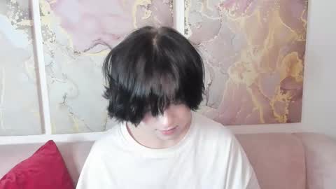 fiamoory online show from February 2, 1:15 am