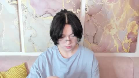 fiamoory online show from February 24, 1:25 am