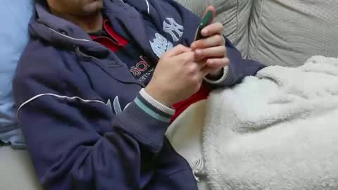 Fid online show from April 3, 4:27 pm