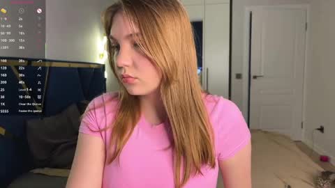 Snapshot of fififlower chatting on May 20, 4:35 pm Rebecca online show from May 20, 4:35 pm