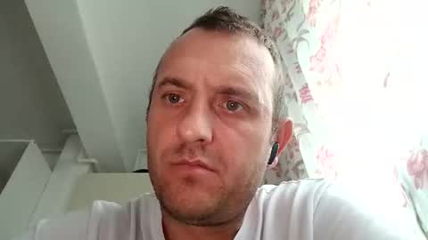 Snapshot of figonik chatting on November 11, 6:13 am Nick online show from November 11, 6:13 am