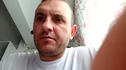 Snapshot of figonik chatting on January 11, 11:15 am Nick online show from January 11, 11:15 am