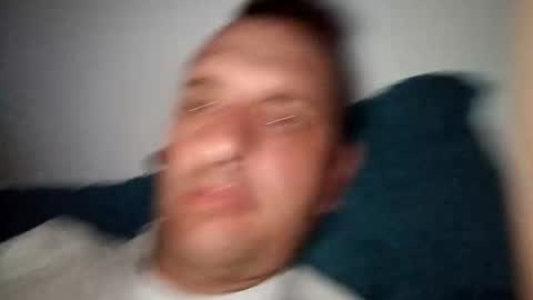 Snapshot of figonik chatting on January 15, 8:12 pm Nick online show from January 15, 8:12 pm