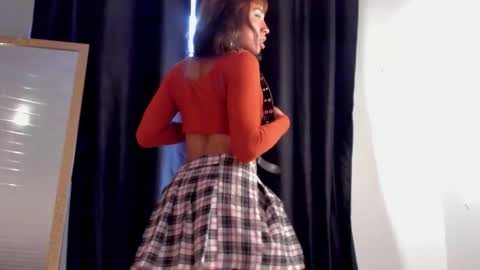 ... .  NINFA  . ... online show from March 4, 7:31 pm