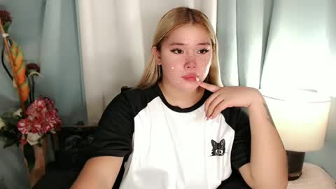 Snapshot of filipina_slutty69xxx chatting on December 11, 8:15 am Angela DONT FORGET TO FOLLOW AND GIVE ME APPRECIATION online show from December 11, 8:15 am