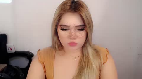 Snapshot of filipina_slutty69xxx chatting on September 19, 2:35 am Angela DONT FORGET TO FOLLOW AND GIVE ME APPRECIATION online show from September 19, 2:35 am