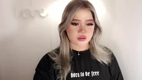 Snapshot of filipina_slutty69xxx chatting on November 2, 12:46 am Angela DONT FORGET TO FOLLOW AND GIVE ME APPRECIATION online show from November 2, 12:46 am