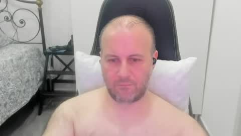 filippo12356 online show from June 20, 8:00 pm
