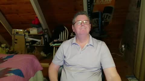 finderfiner online show from April 4, 5:27 am