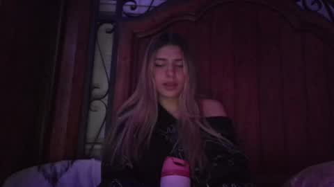 findombratty online show from April 8, 8:03 am