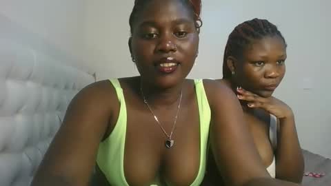 melanie online show from October 12, 10:47 am