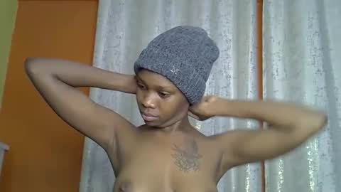 fine_queen12 online show from March 28, 1:43 pm