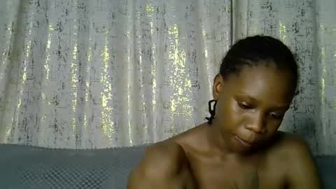 fine_queen12 online show from March 31, 11:43 am