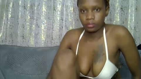 fine_queen12 online show from April 15, 5:20 pm