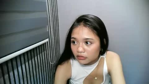 KEONA online show from April 21, 4:23 pm