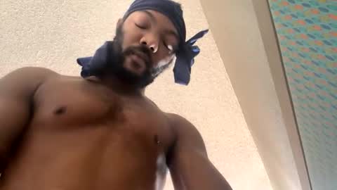 Snapshot of finessegod26 chatting on November 27, 5:04 pm finessegod26 online show from November 27, 5:04 pm