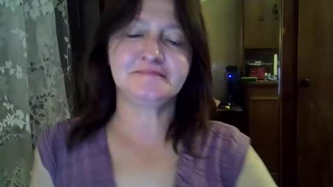 Snapshot of finika_say chatting on September 16, 5:58 pm finika_say online show from September 16, 5:58 pm