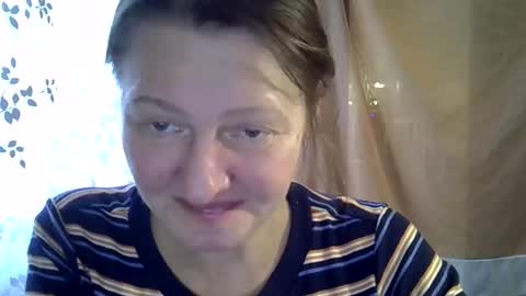 Snapshot of finika_say chatting on October 22, 1:22 pm finika_say online show from October 22, 1:22 pm