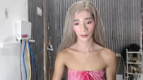fiona908995 online show from July 14, 10:32 am