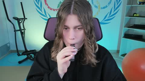 fiora online show from January 24, 9:06 am