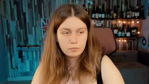 fiora online show from October 11, 7:07 am